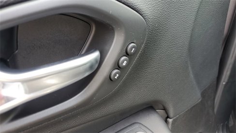 Certified 2020 Jeep Cherokee Limited image 6