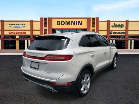 Used 2018 Lincoln MKC Premiere image 3