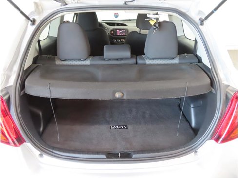 Used 2015 Toyota Yaris L image 15