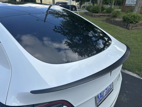 Used 2022 Tesla Model Y Performance image 9
