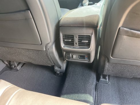 Used 2019 INFINITI QX50 Essential w/ Sensory Package image 10