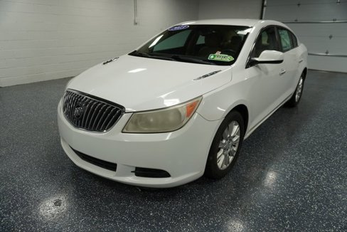 Used 2013 Buick LaCrosse image 8