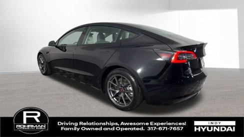 Used 2021 Tesla Model 3 Standard Range Plus image 6