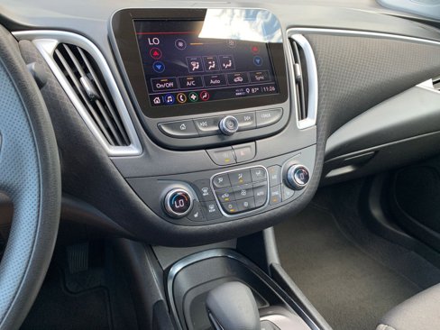 Used 2024 Chevrolet Malibu LT image 18