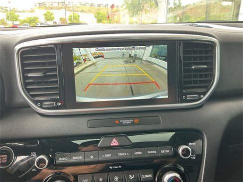 Used 2022 Kia Sportage EX image 21