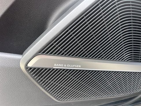 Used 2019 Audi Q5 2.0T Premium Plus w/ Premium Plus Package image 12