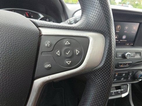 Used 2022 GMC Terrain SLE image 32