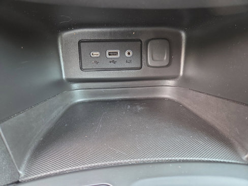 Used 2022 Chevrolet Equinox LT image 27