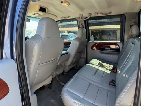 Used 2007 Ford F250 4x4 Crew Cab Super Duty image 17