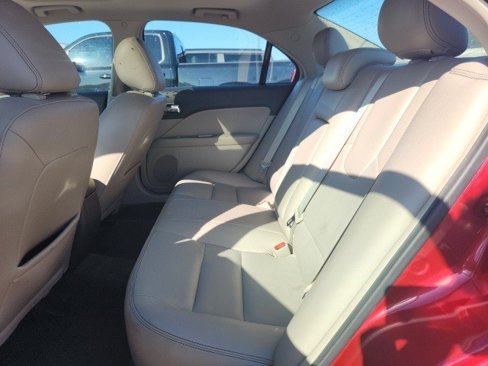 Used 2012 Ford Fusion SEL image 25