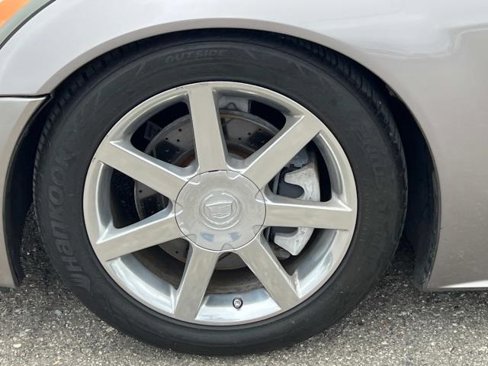 Used 2005 Cadillac XLR image 25
