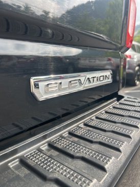 Used 2021 GMC Sierra 1500 Elevation w/ X31 Off-Road Package image 5