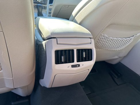Used 2013 Cadillac CTS Luxury image 21