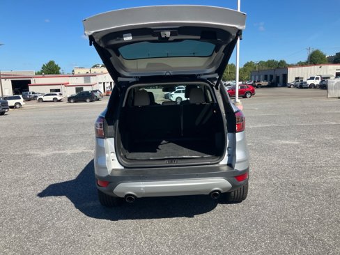 Used 2017 Ford Escape Titanium image 17