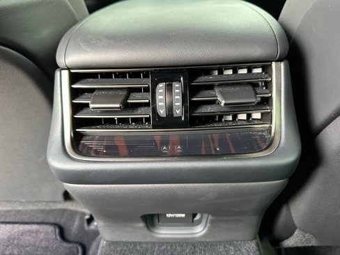 Used 2018 Lexus LS 500 image 32