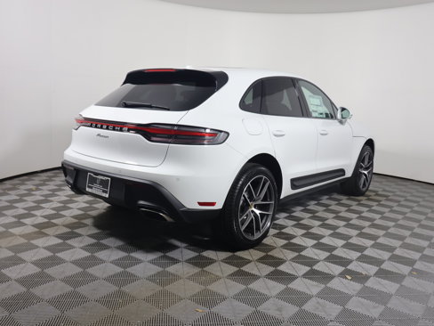 New 2025 Porsche Macan image 7