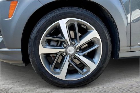 Used 2020 Hyundai Kona Limited image 22