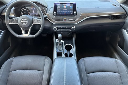 Used 2023 Nissan Altima 2.5 SV image 18