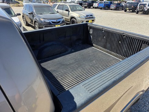 Used 2004 Ford F150 Lariat image 16