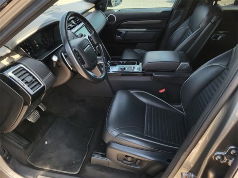 Used 2019 Land Rover Discovery HSE Luxury image 10