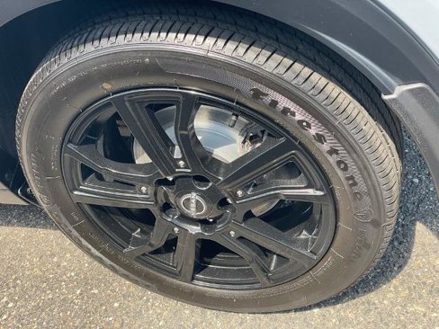 Certified 2023 Nissan Kicks SV image 25