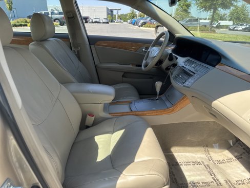 Used 2007 Toyota Avalon Limited image 35