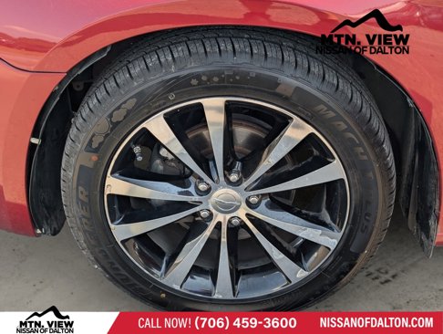 Used 2011 Chrysler 200 S image 8