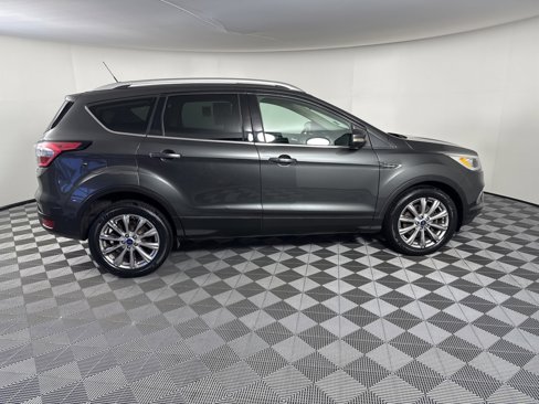 Used 2018 Ford Escape Titanium image 6
