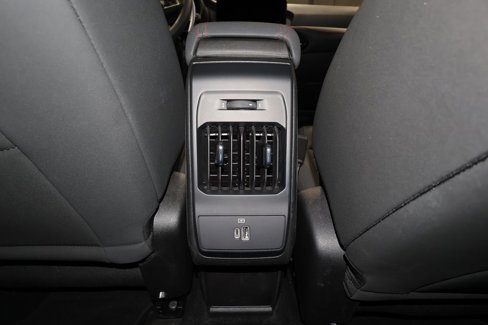 Used 2024 Dodge Hornet R/T image 29