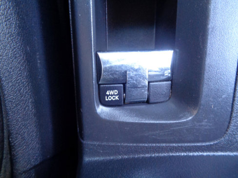 Used 2016 Jeep Compass Latitude image 35