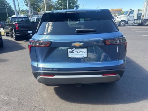 New 2026 Chevrolet Equinox LT w/ Convenience Package II image 4