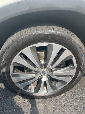 Used 2019 Subaru Ascent Touring image 9