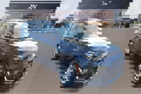 New 2025 Kia Soul LX w/ LX Technology Package image 1