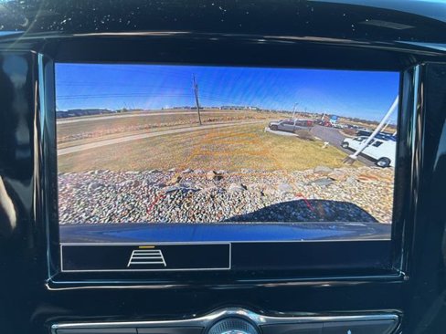 Used 2023 Chevrolet Traverse LT image 24