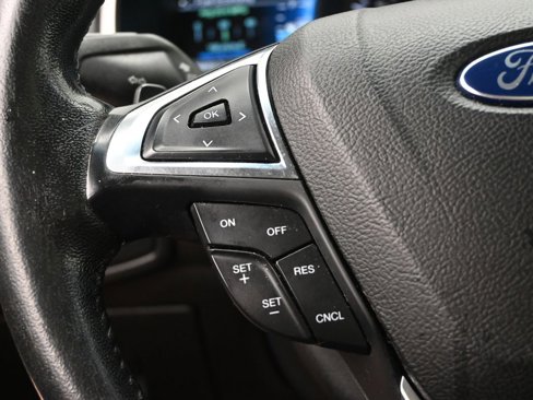 Used 2017 Ford Edge SEL w/ Equipment Group 201A image 11