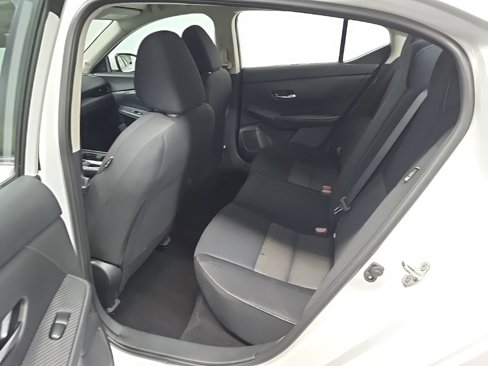 Used 2023 Nissan Sentra SV image 30