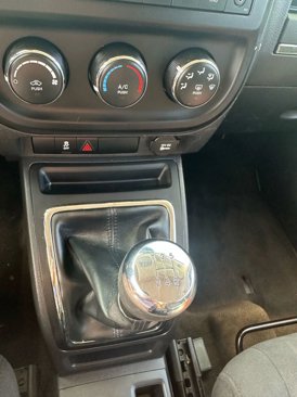 Used 2016 Jeep Patriot Sport image 20