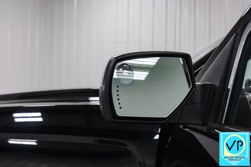 Used 2018 Chevrolet Silverado 1500 High Country image 43