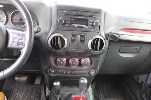 Used 2015 Jeep Wrangler Sport w/ Quick Order Package 24S image 13