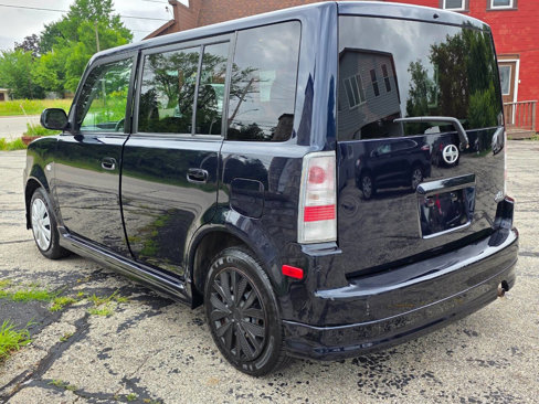 Used 2005 Scion xB image 4