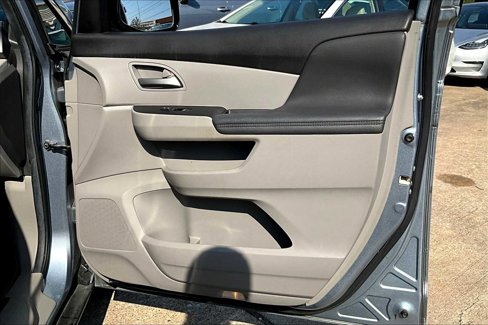 Used 2012 Honda Odyssey EX-L image 21