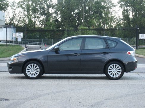 Used 2011 Subaru Impreza 2.5i Premium image 9