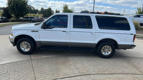 Used 2002 Ford Excursion XLT image 11
