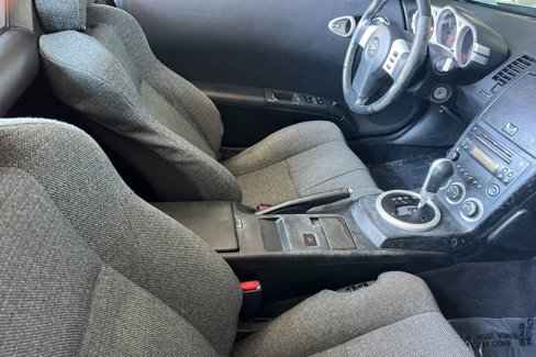 Used 2004 Nissan 350Z Enthusiast image 17