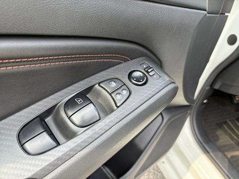 Used 2022 Nissan Altima 2.5 SR image 9