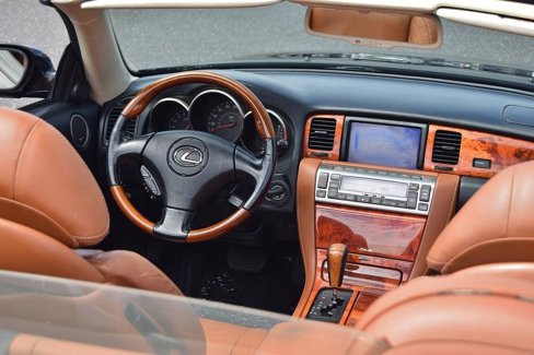 Used 2005 Lexus SC 430 Convertible image 48