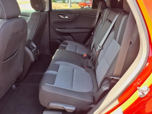 Used 2023 Chevrolet Blazer LT image 15