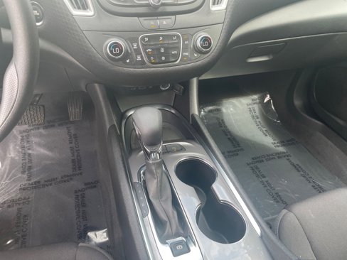 Used 2024 Chevrolet Malibu LT image 37