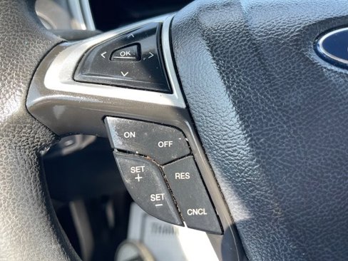 Used 2014 Ford Fusion SE image 17