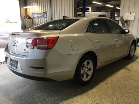 Used 2015 Chevrolet Malibu LS image 3